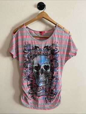 BONGO Gray & Neon Pink Skull Striped Tee